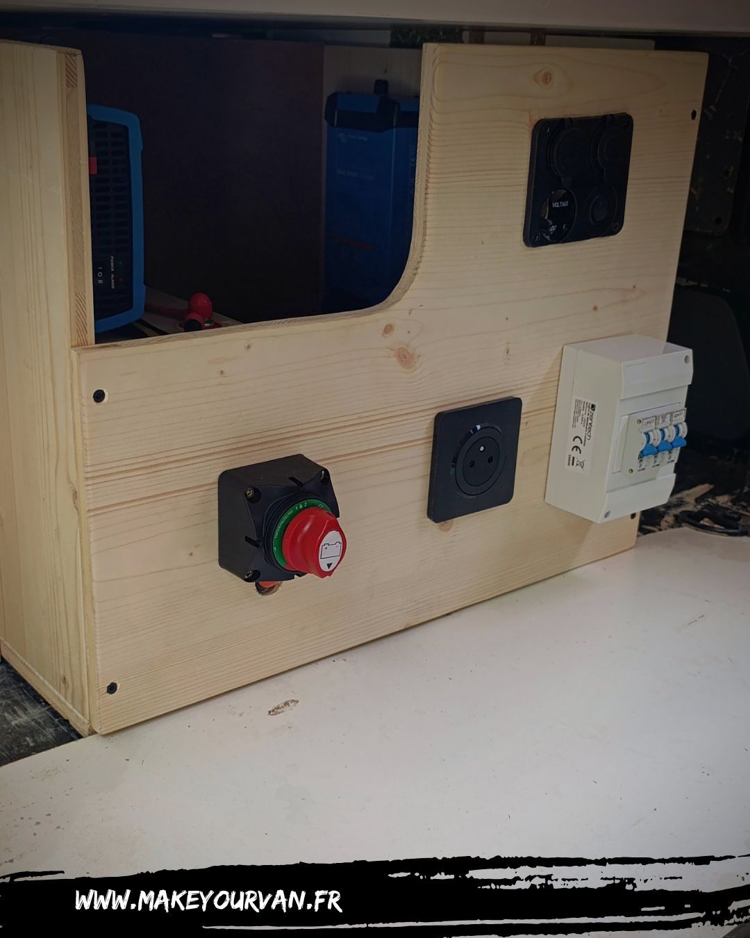 VW T5 L2H1 - MAKE YOUR VAN