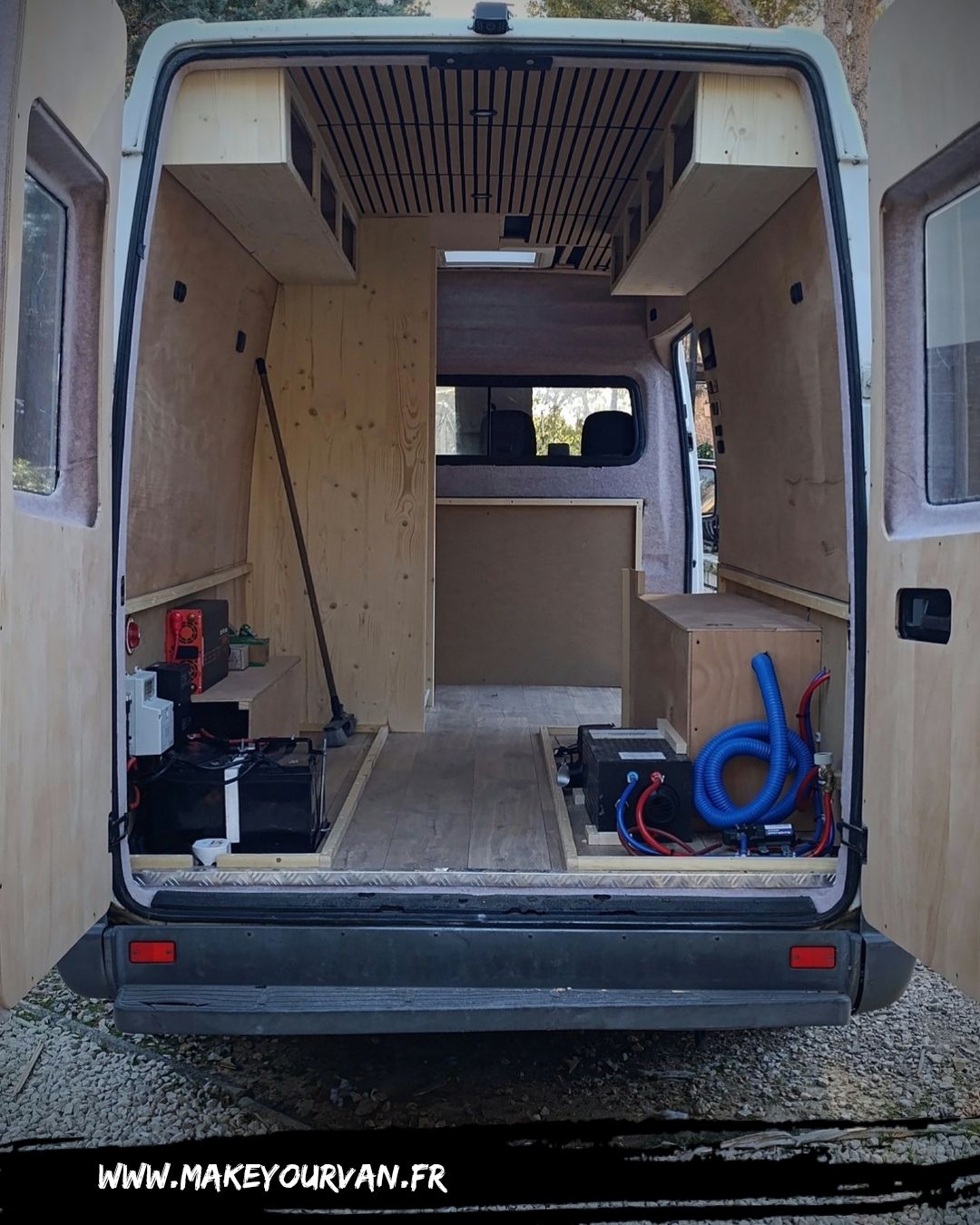 MERCEDES SPRINTER L2H2 - MAKE YOUR VAN