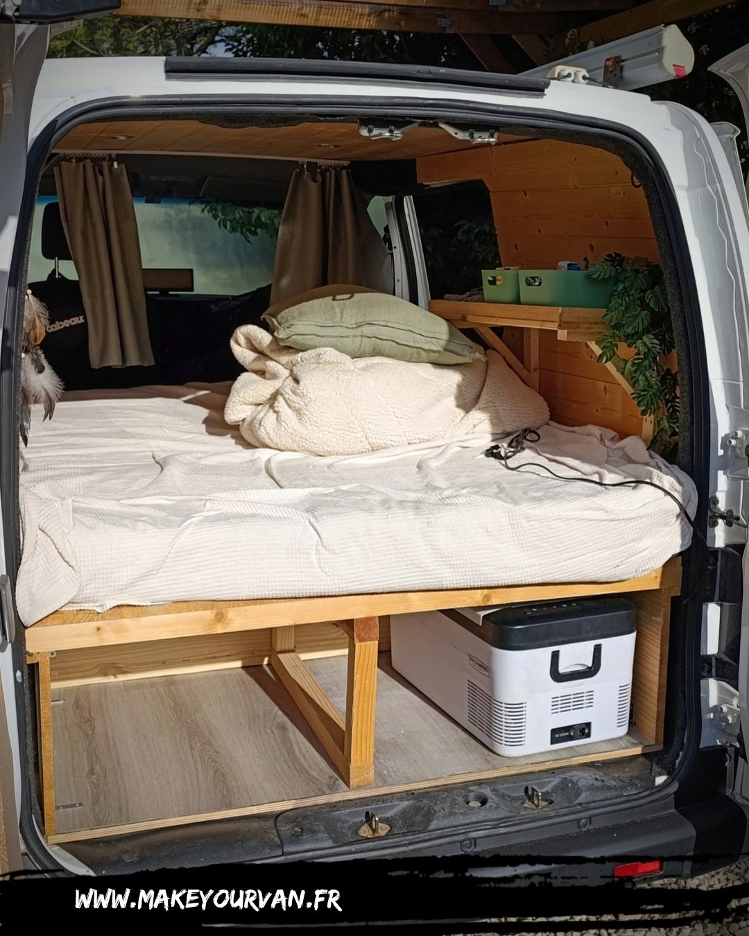 NISSAN NV200 L1H1 - MAKE YOUR VAN